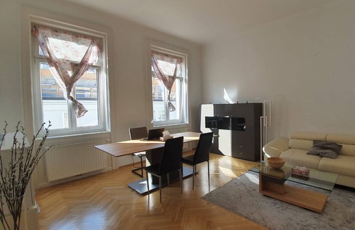 Leopoldstadt Apartment | Servicierte Wohnung in der City