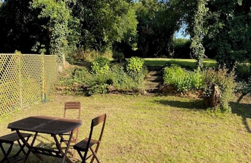 Saint-Denis-le-Gast Cottage | Set in the Normandy countryside, with many tourist attractions within 30 minutes