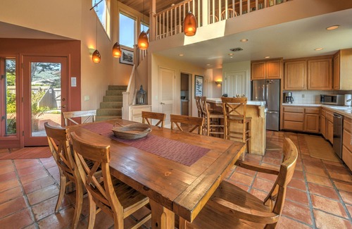 Sea Ranch House | Set on a lovely meadow 200 yards from the beach