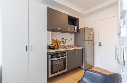 Se Apartment | Setin Downtown Praca da Sé by Viva - Prédio completo com piscina perto de estação de metrô no Centro de São Paulo
