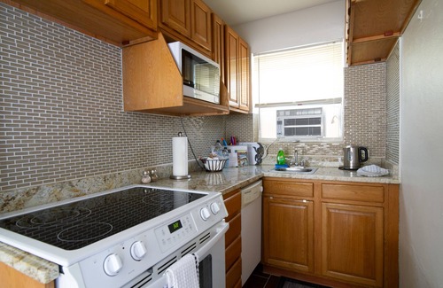 Warwick Apartment | Seven Arches