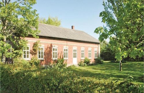 Bredebro House | Seven-Bedroom Holiday Home In Bredebro