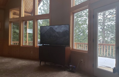 Riggins House | Seven Devils Mountain Retreat