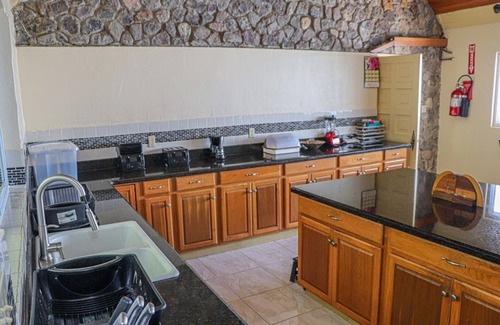 Runaway Bay Villa | Seven Palms Villa