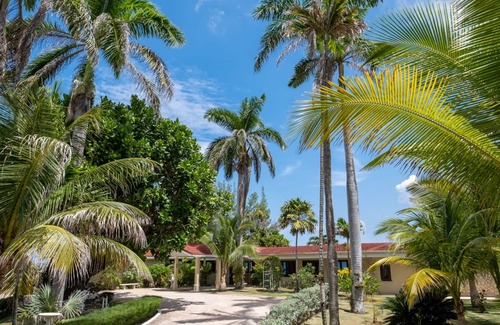Mammee Bay Estates Villa | Seven Seas Villa- Private & Fully Staffed! Oceanfront with Heated Pool & Jacuzzi