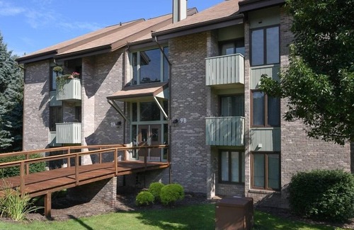 Seven Springs Condo | Seven Springs 2 Bedroom Standard Condo, Sleeps 10! by RedAwning - Save 10% on 3 Nights, 15% on 5 Nights!