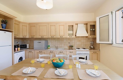 Archangelos Villa | Seven Springs Ermis Villa