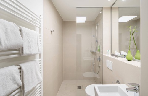 Bergheim Hotel | sevenDays Hotel Boardinghouse double room with balcony