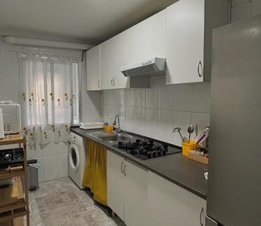 Camas Apartment | Sevilla Apartamento en Camas a minutos del centro de Sevilla Wifi