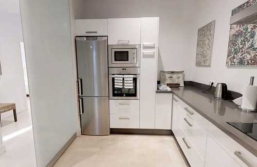Coves Noves Apartment | Sevilla Luxury Rentals - Alcazar I