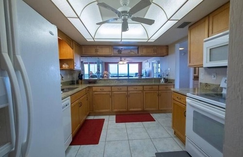 Ocean View Halifax Estates Condo | Seychelles 1402 - Daytona Beach Oceanfront Vacations, Inc
