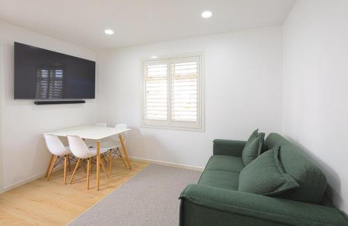 Nelson House | Seymour Sleeps