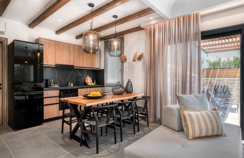 Preveza House | Sezian Boutique Homes & Villas
