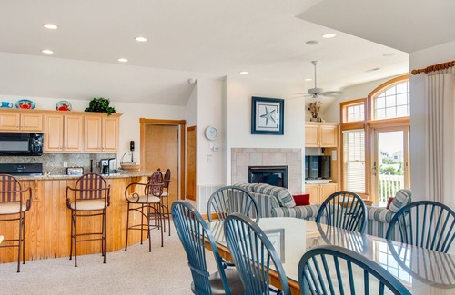 Buck Island House | Shack At The Beach: Oceanside Duplex, Spa