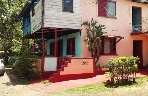 Bluefields House | Shades Cottage Room #3