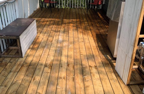 Winnipeg Beach Cabin | Shades pines cozy cottage