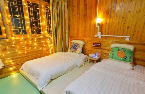 Longsheng Various Nationalities Autonomous County House | ShadowGreen Hotel