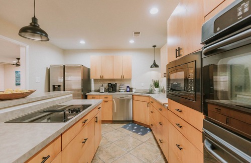 Ocean Springs House | Shadowlawn: Spacious four bedroom - three bath w/pool in golf cart district!