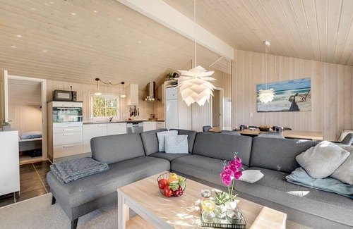 Falen House | "Shalin" - 1.4km to the fjord by Interhome