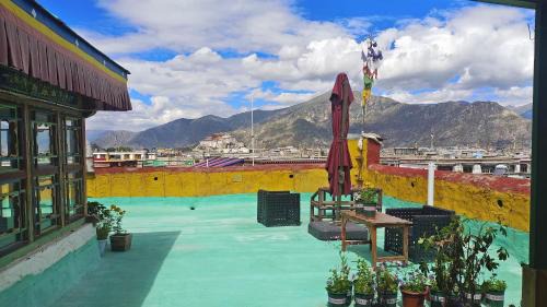 Chengguan District Hotel | Shambhala Palace Hotel