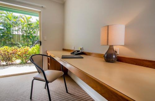 West Mackay Hotel | Shamrock Gardens Motel