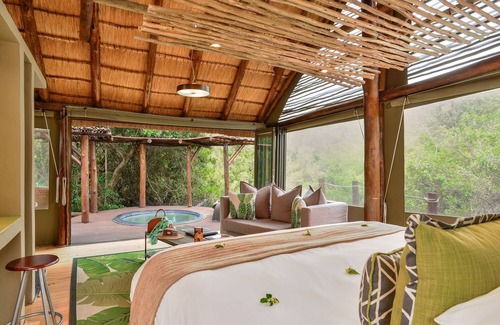 Paterson Cabin | Shamwari Bayethe