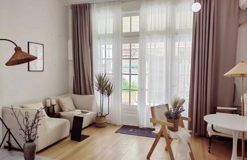 Jing'an Apartment | Shanghai cozy 1-bedromm historical cultural building near Nanjing road