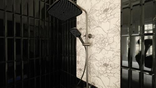 Changning Apartment | Shanghai Maison Platanes Yuyuan Road landmark 10 mins to Zhongshan Park & Jing'an Temple