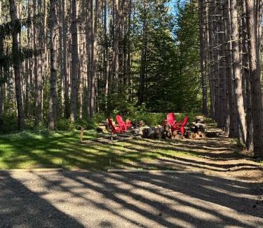 Bellaire House | Shanty Creek, Golf, Families, Vacation, Pool Pass