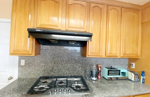 East San Gabriel Bed & Breakfast | Share house - Sunshine king bed near Arcadia