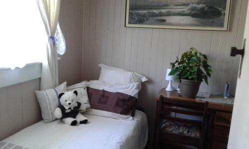 Te Akau House | Share our home farm stay