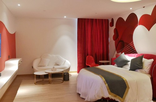 Longhu Qu Hotel | Shatou Hairun Hotel