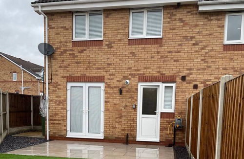 Ridgeway House | Sheffield Blissful Retreat - 3 Bedroom House