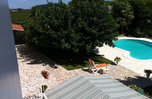 Saint-Sulpice-de-Faleyrens Apartment | Shelters of Saint-Emilion/The Suite