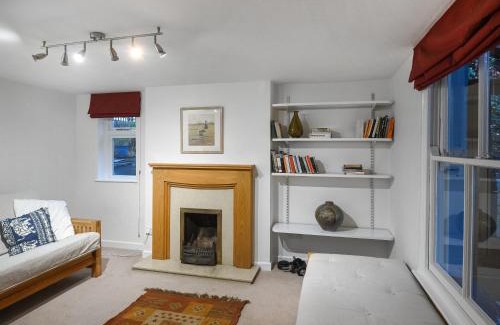 Bishops Castle House | Sheldon Cottage