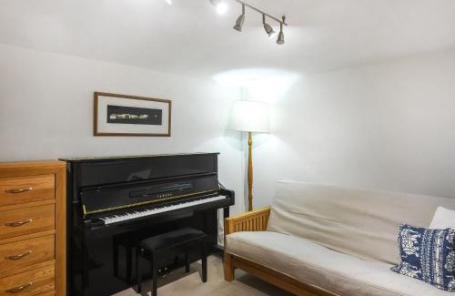 Bishops Castle House | Sheldon Cottage