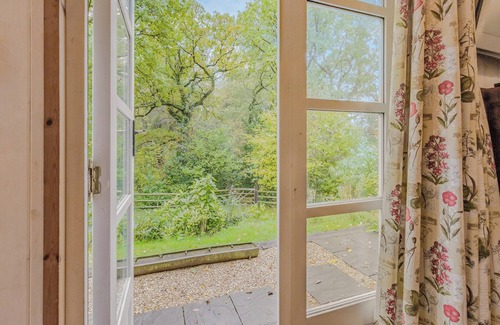 Coalbrookdale Cottage | Shepherd’s Retreat - UK45531