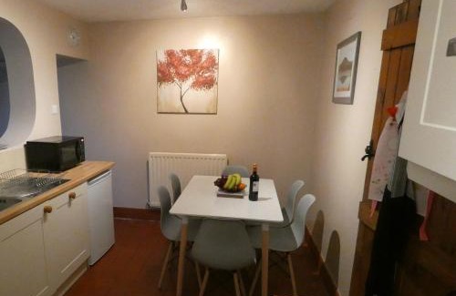 Baschurch House | Shepherds Cottage