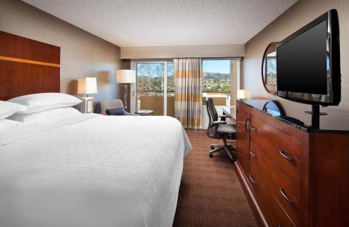 Agoura Hills Hotel | Sheraton Agoura Hills Hotel
