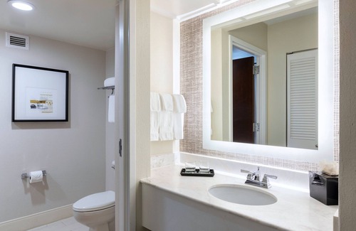 Sandy Springs Hotel | Sheraton Atlanta Perimeter North Hotel