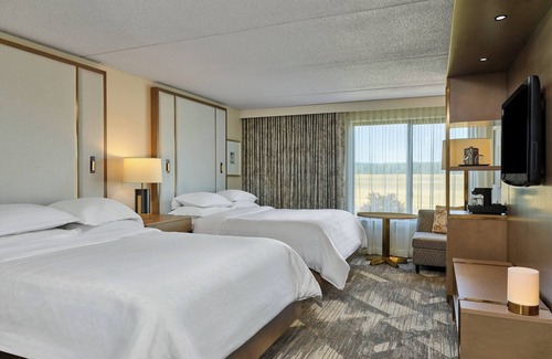 Portland Hotel | Sheraton Portland Airport Hotel