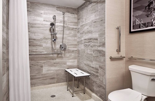 Sandston Hotel | Sheraton Richmond Airport Hotel