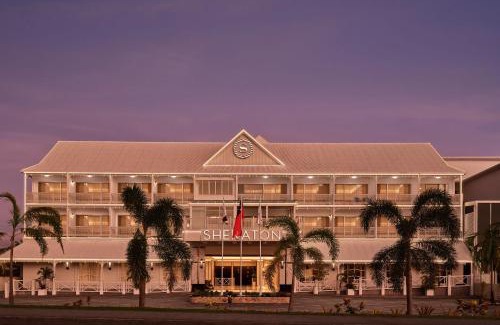 Apia Hotel | Sheraton Samoa Aggie Grey's Hotel & Bungalows