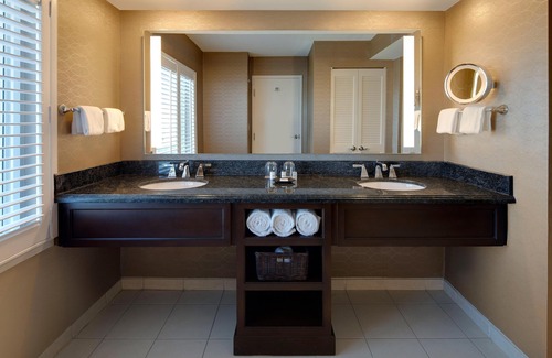 Plantation Hotel | Sheraton® Suites Fort Lauderdale West