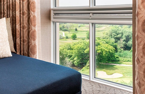 Etobicoke Hotel | Sheraton Toronto Airport Hotel & Conference Centre