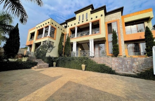 Remera Apartment | Sherehe Apartments, Unit 3