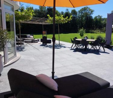 Wepion Bed & Breakfast | Sherlock's Home - Guest House