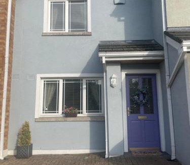 Tyrrellspass House | Shermount Court