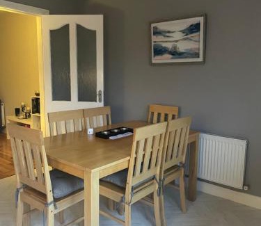 Tyrrellspass House | Shermount Court