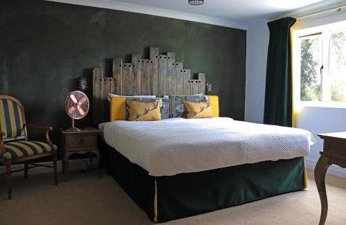 Shillingford Hotel | Shillingford Bridge Hotel